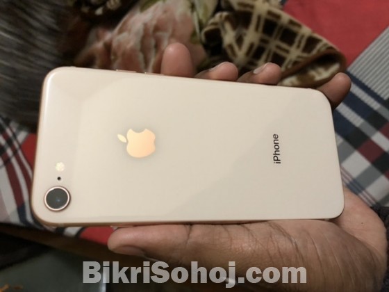 iPhone 8 Gold color